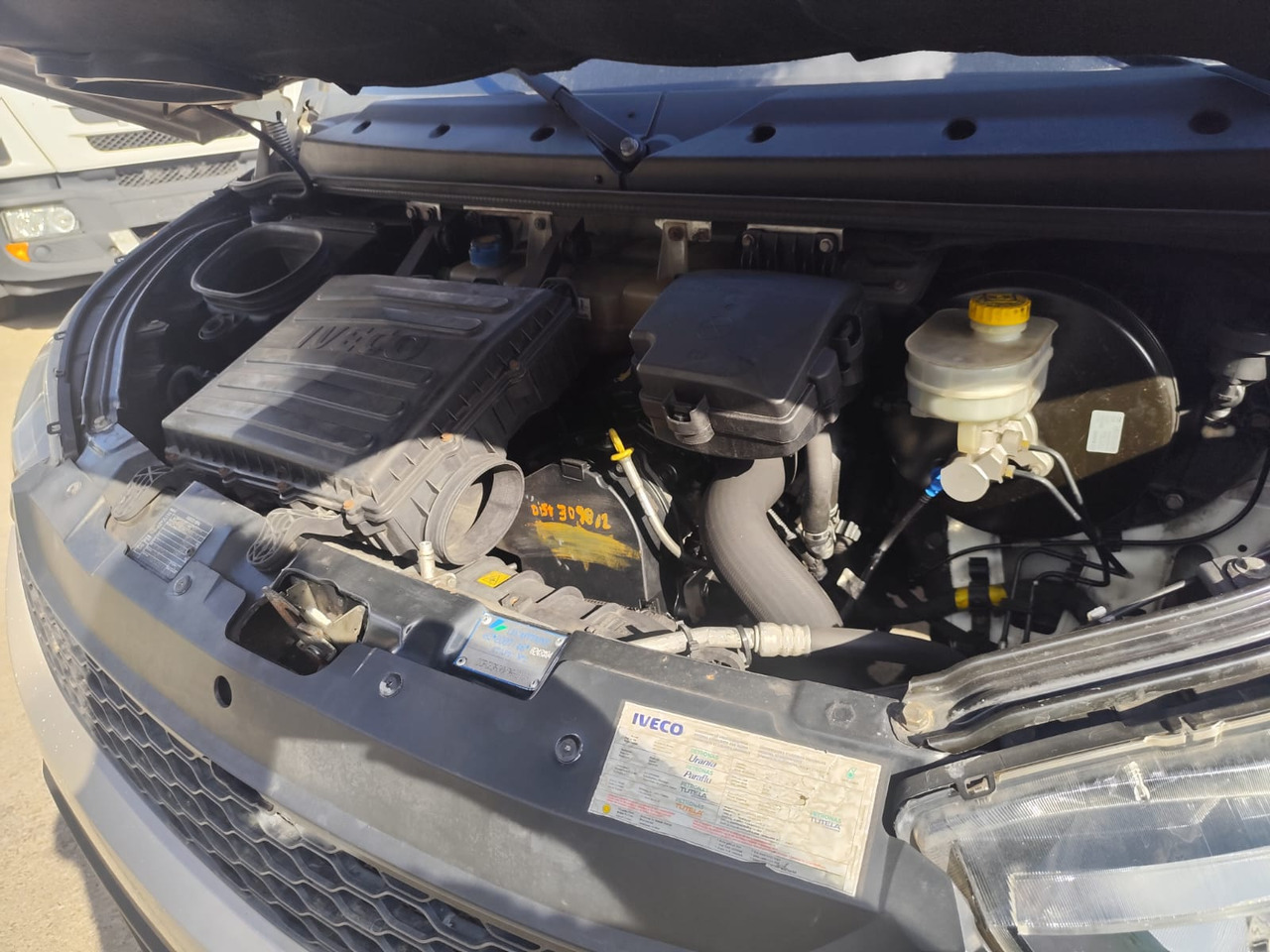 IVECO DAILY 35-130 - Φορτηγό με γερανό, Όχημα με ανατρεπομενη καροτσα: φωτογραφία 5 IVECO DAILY 35-130 - Φορτηγό με γερανό, Όχημα με ανατρεπομενη καροτσα: φωτογραφία 5