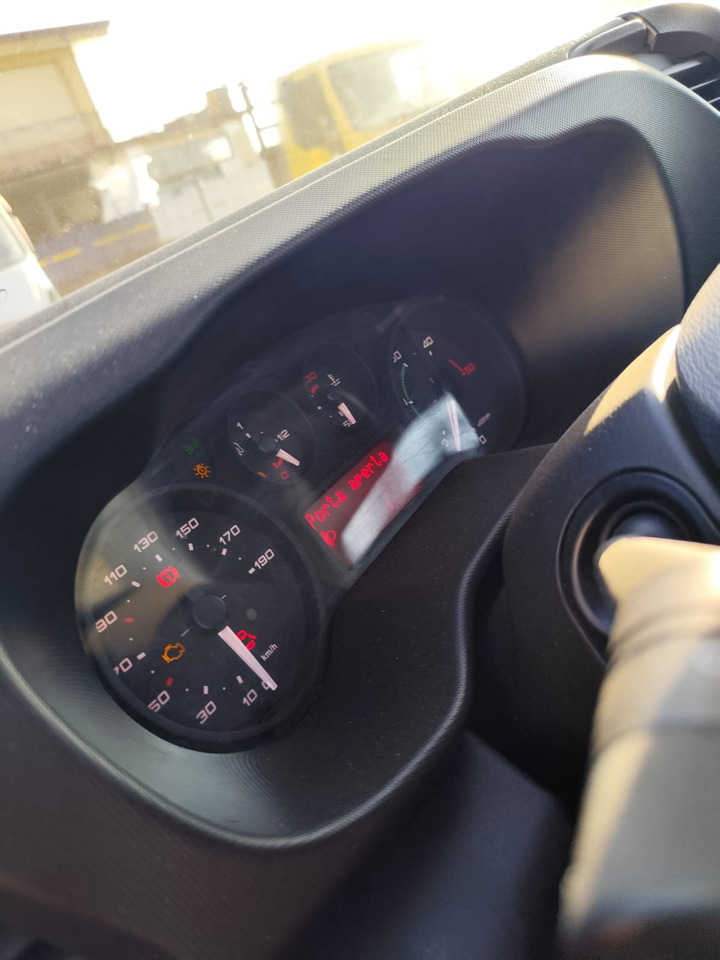 IVECO DAILY 35C15 - Φορτηγό με γερανό, Όχημα με ανατρεπομενη καροτσα: φωτογραφία 4 IVECO DAILY 35C15 - Φορτηγό με γερανό, Όχημα με ανατρεπομενη καροτσα: φωτογραφία 4