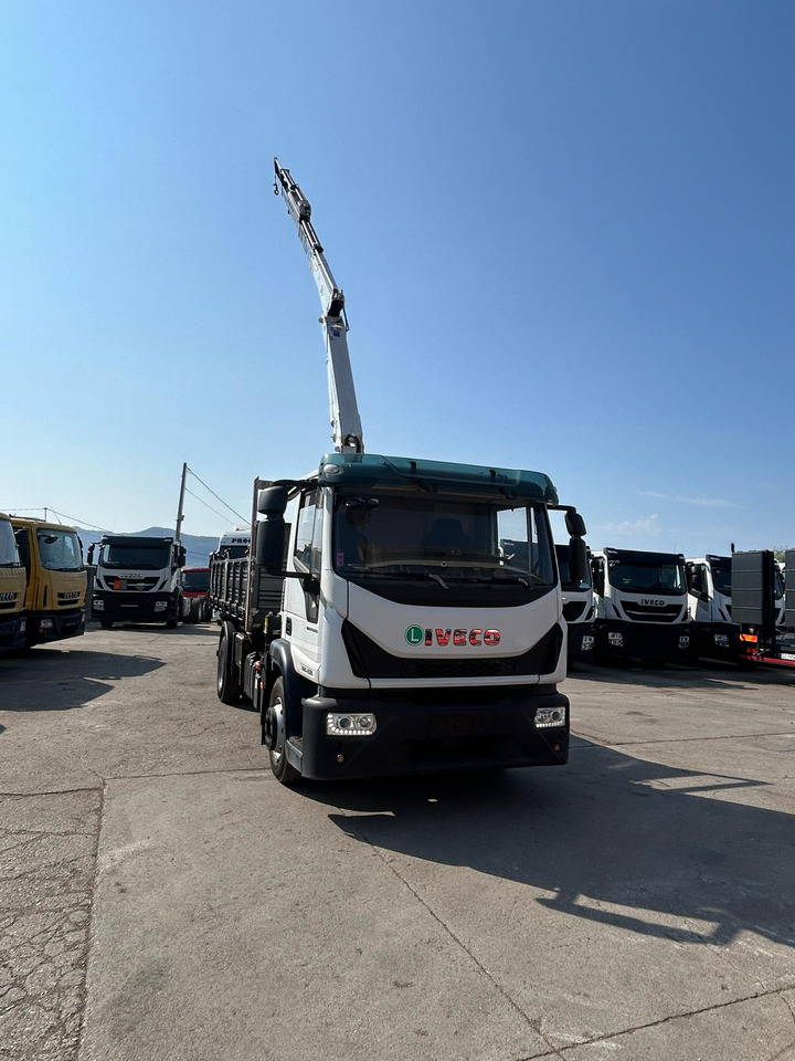 IVECO EUROCARGO 140-250 - Φορτηγό με γερανό: φωτογραφία 4 IVECO EUROCARGO 140-250 - Φορτηγό με γερανό: φωτογραφία 4