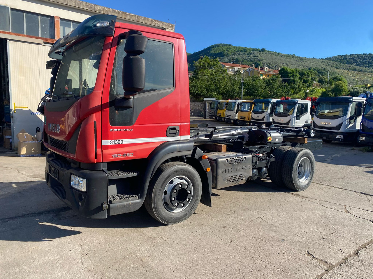 IVECO EUROCARGO 150-280 - Φορτηγό φόρτωσης γάντζου: φωτογραφία 4 IVECO EUROCARGO 150-280 - Φορτηγό φόρτωσης γάντζου: φωτογραφία 4