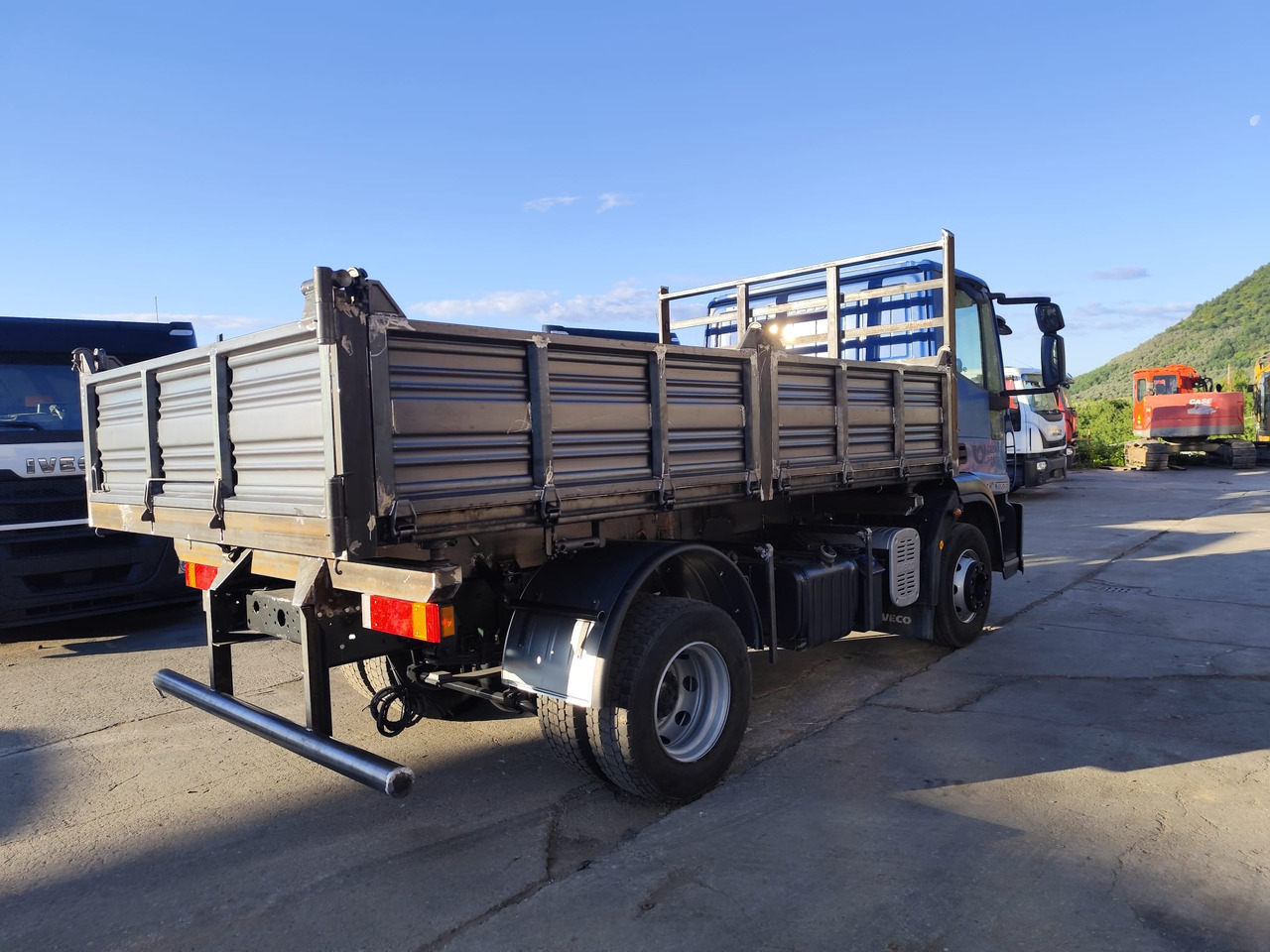 IVECO EUROCARGO 150E25 - Φορτηγό ανατρεπόμενο: φωτογραφία 5 IVECO EUROCARGO 150E25 - Φορτηγό ανατρεπόμενο: φωτογραφία 5