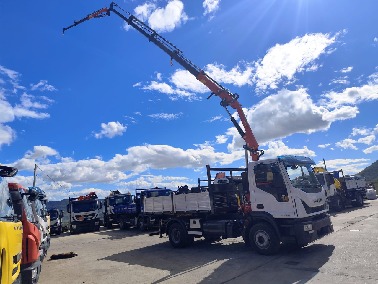 IVECO EUROCARGO 160-250 - Φορτηγό με γερανό, Φορτηγό ανατρεπόμενο: φωτογραφία 1 IVECO EUROCARGO 160-250 - Φορτηγό με γερανό, Φορτηγό ανατρεπόμενο: φωτογραφία 1