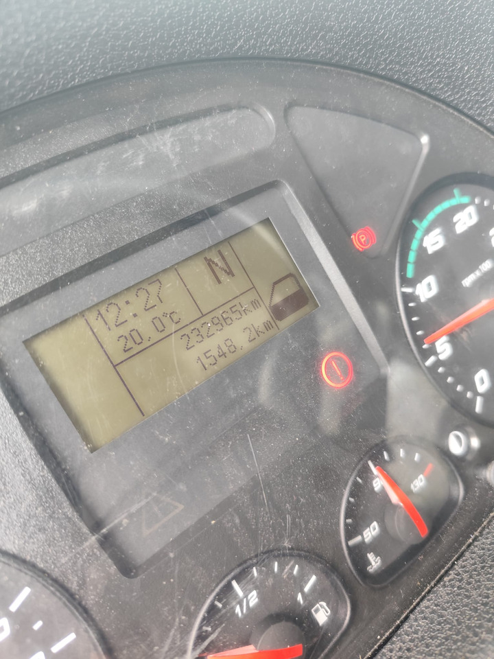 IVECO EUROCARGO 160-280 - Φορτηγό κόφα, Φορτηγό με γερανό: φωτογραφία 4 IVECO EUROCARGO 160-280 - Φορτηγό κόφα, Φορτηγό με γερανό: φωτογραφία 4