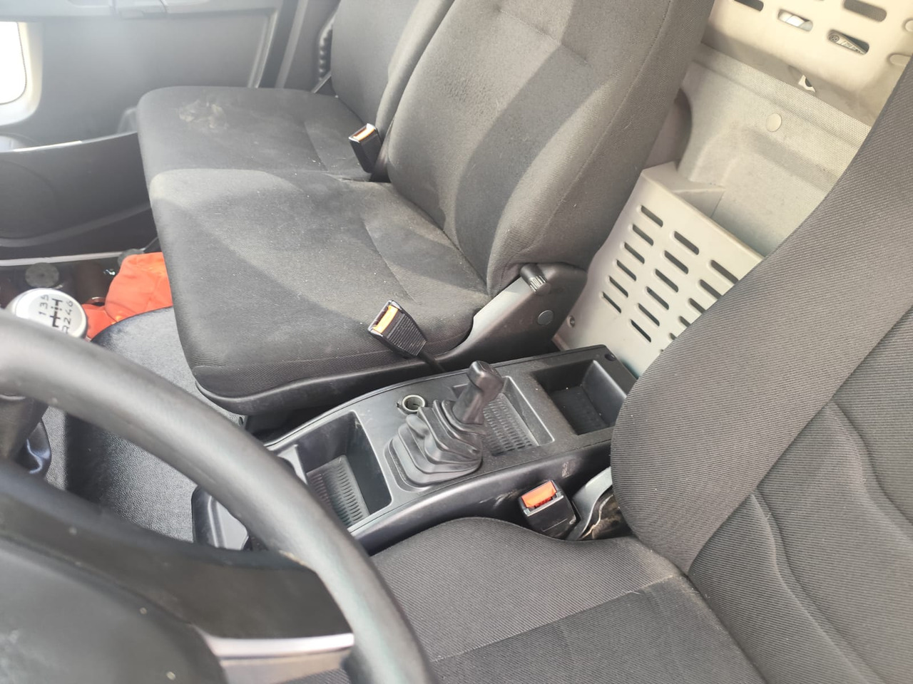 Φορτηγό με γερανό, Φορτηγό με γερανό IVECO EUROCARGO 180-250: φωτογραφία 32