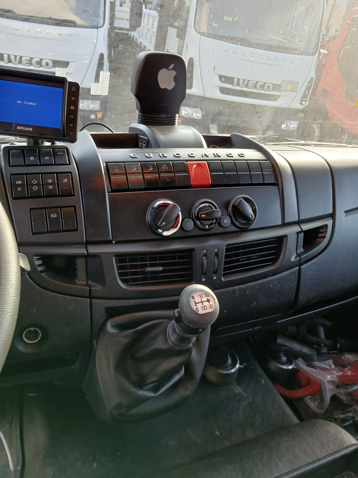 IVECO EUROCARGO 180-320 - Φορτηγό με γερανό, Φορτηγό ανατρεπόμενο: φωτογραφία 4 IVECO EUROCARGO 180-320 - Φορτηγό με γερανό, Φορτηγό ανατρεπόμενο: φωτογραφία 4