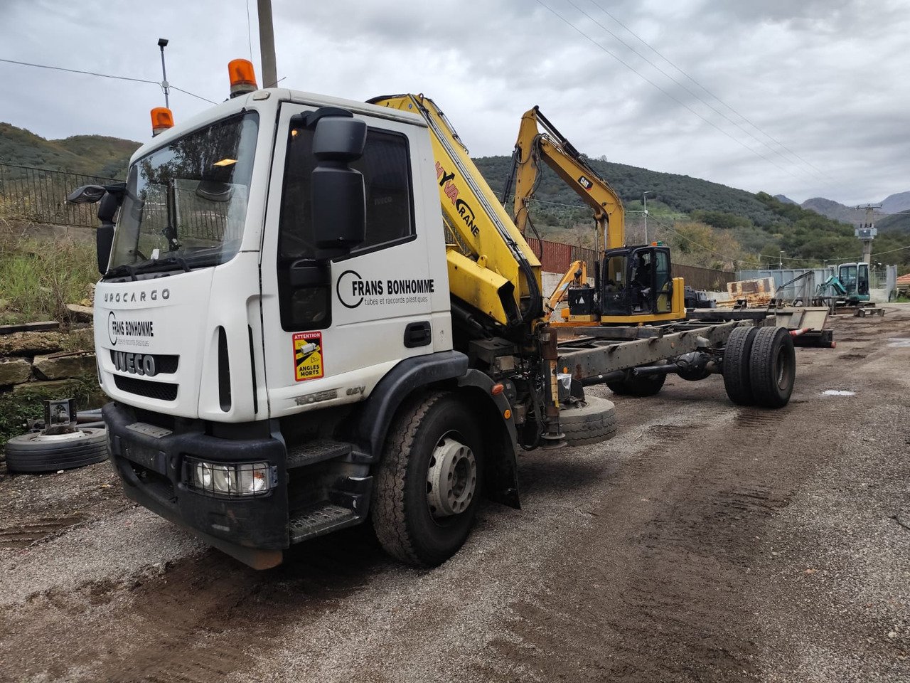 IVECO EUROCARGO 180E25 - Φορτηγό με γερανό, Φορτηγό με γερανό: φωτογραφία 1 IVECO EUROCARGO 180E25 - Φορτηγό με γερανό, Φορτηγό με γερανό: φωτογραφία 1