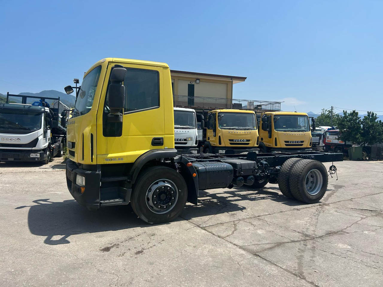 IVECO EUROCARGO 190EL25 - Φορτηγό σασί: φωτογραφία 3 IVECO EUROCARGO 190EL25 - Φορτηγό σασί: φωτογραφία 3