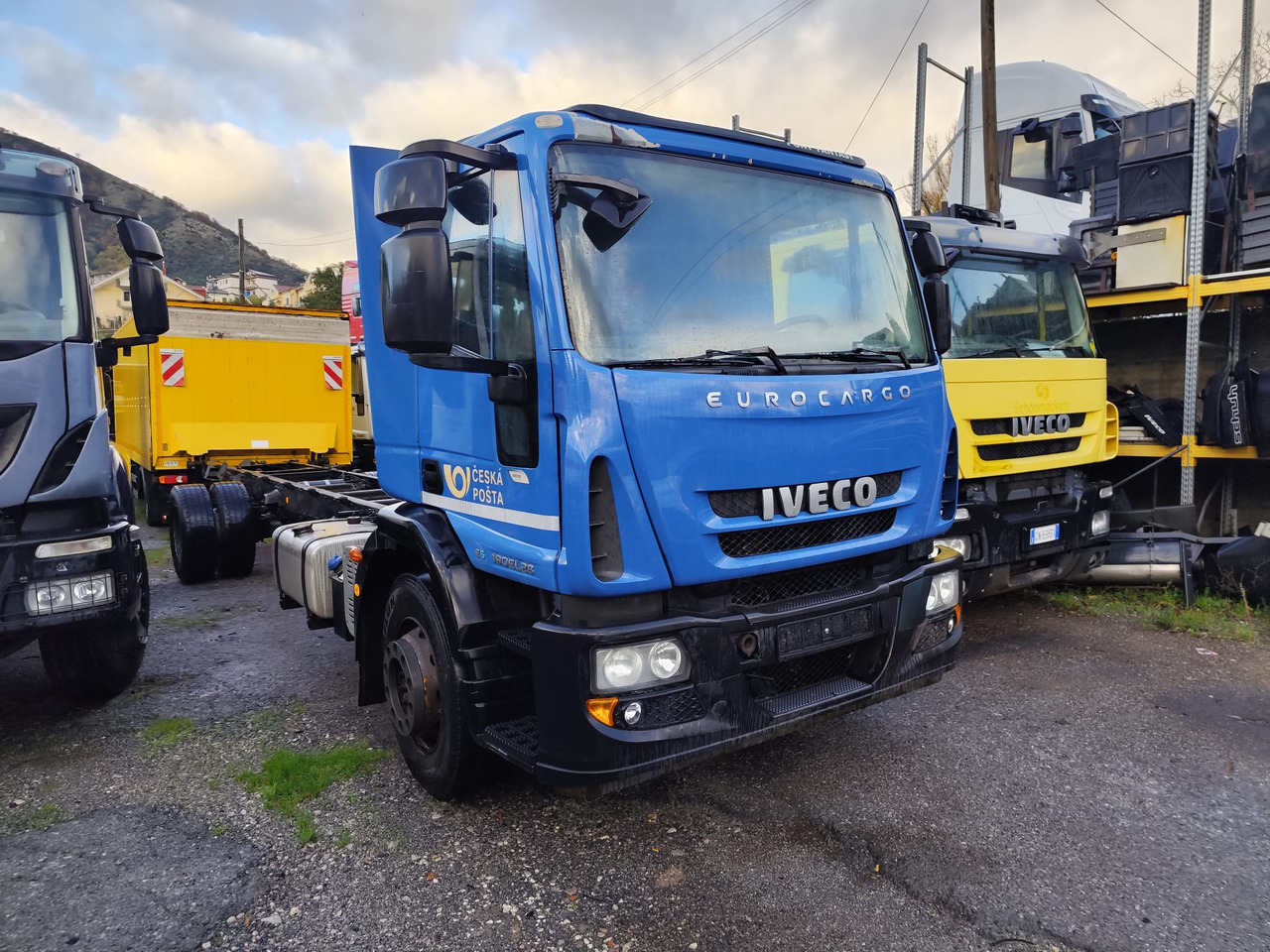 IVECO EUROCARGO 190EL28 - Φορτηγό σασί: φωτογραφία 1 IVECO EUROCARGO 190EL28 - Φορτηγό σασί: φωτογραφία 1
