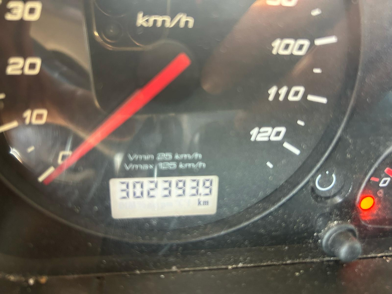 IVECO STRALIS 260S40 - Φορτηγό σασί: φωτογραφία 3 IVECO STRALIS 260S40 - Φορτηγό σασί: φωτογραφία 3