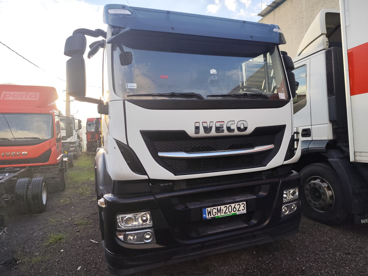 IVECO STRALIS AD 260S31 XP - Φορτηγό σασί: φωτογραφία 4 IVECO STRALIS AD 260S31 XP - Φορτηγό σασί: φωτογραφία 4