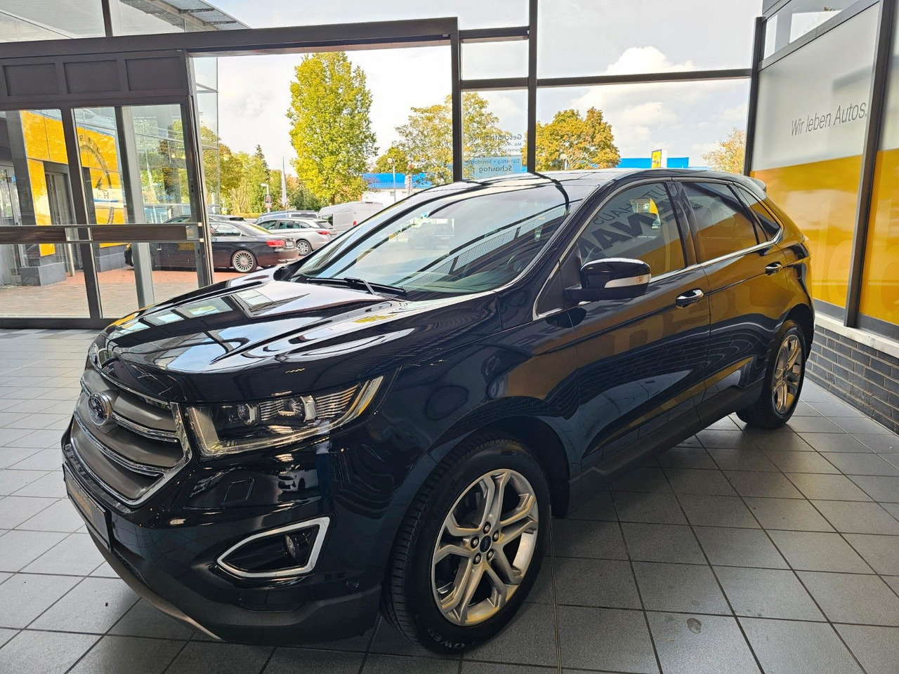 Ford Edge Titanium 4x4 AHK ACC SchiebeDach Navi LED - SUV: φωτογραφία 3 Ford Edge Titanium 4x4 AHK ACC SchiebeDach Navi LED - SUV: φωτογραφία 3