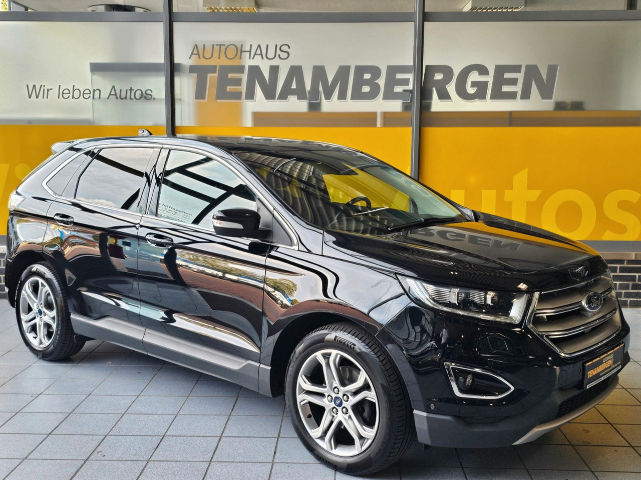 Ford Edge Titanium 4x4 AHK ACC SchiebeDach Navi LED - SUV: φωτογραφία 1 Ford Edge Titanium 4x4 AHK ACC SchiebeDach Navi LED - SUV: φωτογραφία 1