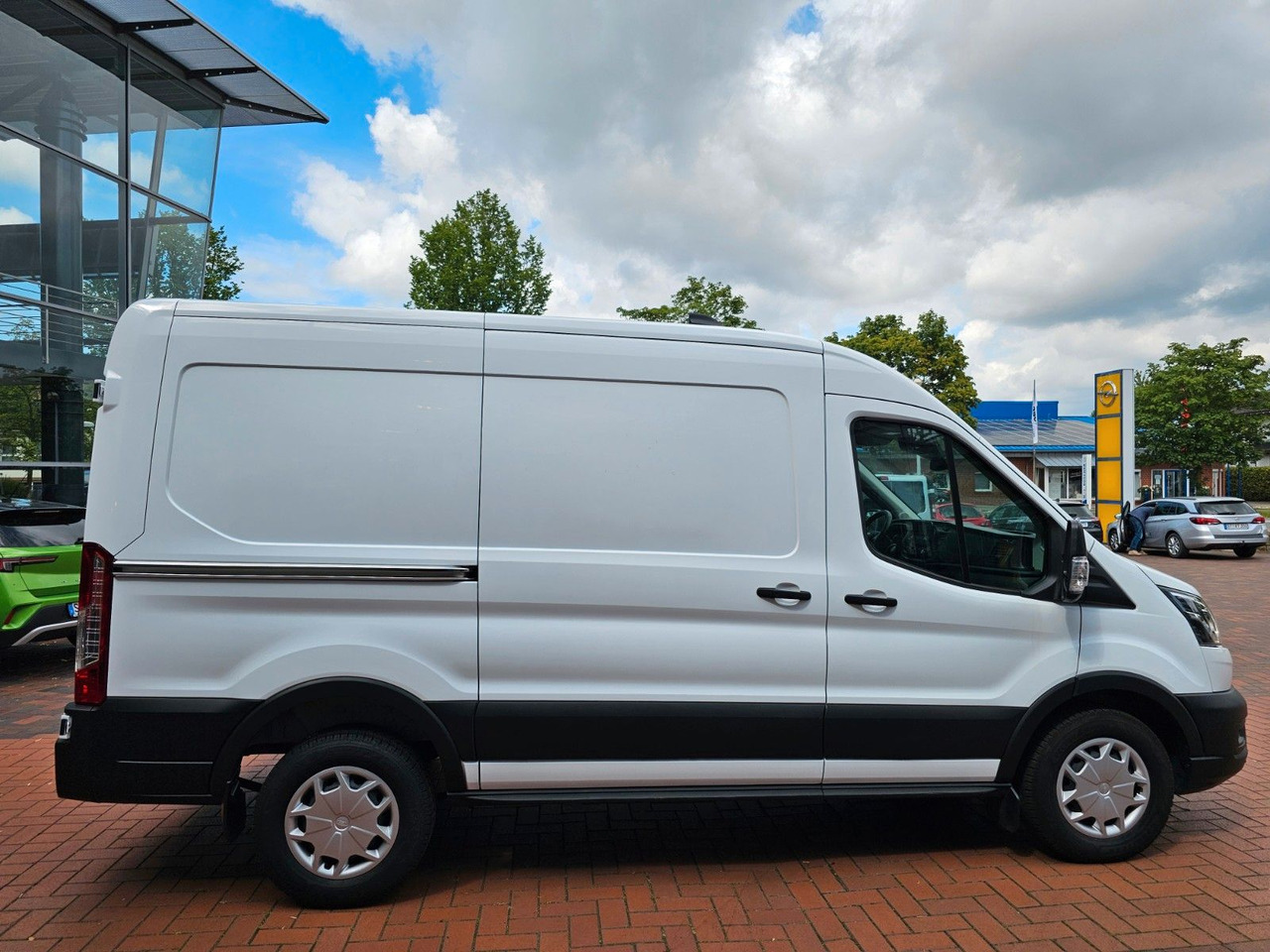 Ford Transit Kasten 350 L2H2 Trend Regalsystem Kamera - Βαν: φωτογραφία 5 Ford Transit Kasten 350 L2H2 Trend Regalsystem Kamera - Βαν: φωτογραφία 5