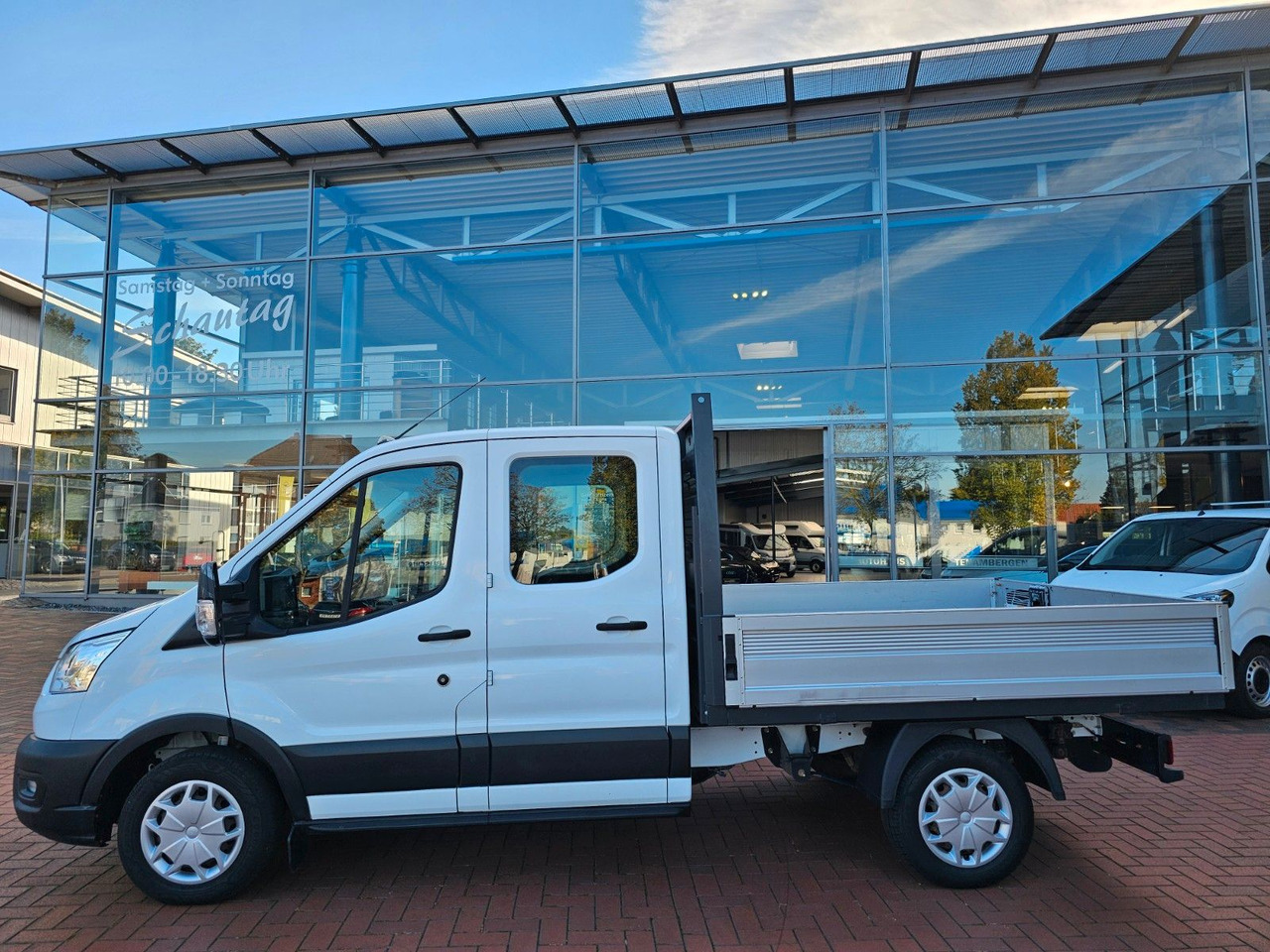 Ford Transit Pritsche 310 DoKa AHK Klima 7 Sitzer - Μικρό φορτηγό με καρότσα, Διπλοκάμπινο ελαφρύ επαγγελματικό: φωτογραφία 2 Ford Transit Pritsche 310 DoKa AHK Klima 7 Sitzer - Μικρό φορτηγό με καρότσα, Διπλοκάμπινο ελαφρύ επαγγελματικό: φωτογραφία 2