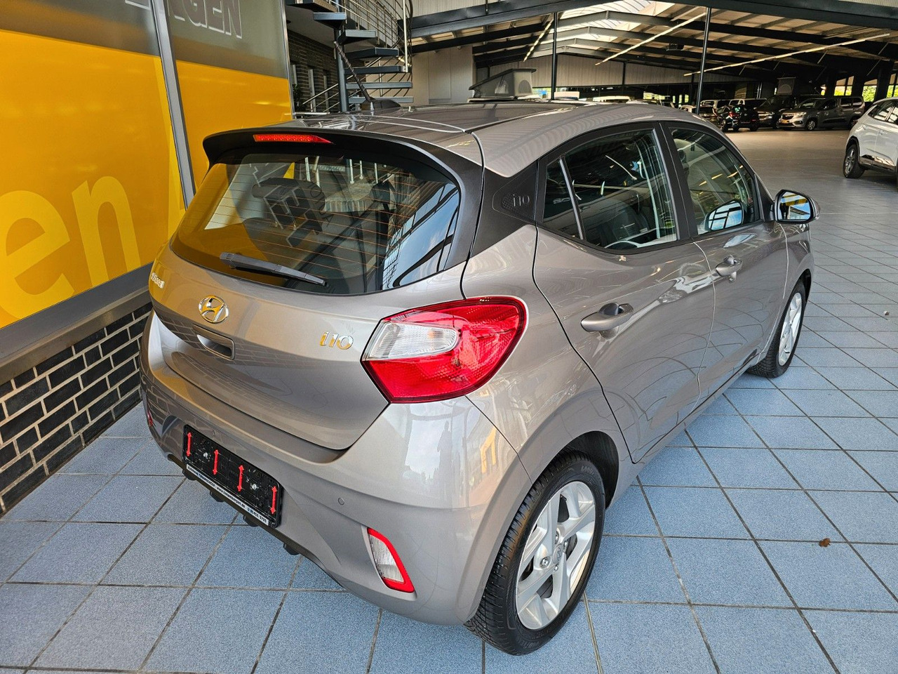 Hyundai i10 Trend AUTOMATIK SHZ PDC LenkrHzg DAB Spurhal - Αυτοκίνητο: φωτογραφία 3 Hyundai i10 Trend AUTOMATIK SHZ PDC LenkrHzg DAB Spurhal - Αυτοκίνητο: φωτογραφία 3