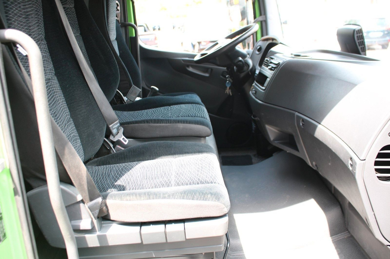 Mercedes-Benz Atego Pritsche 921 - Μικρό φορτηγό με καρότσα: φωτογραφία 4 Mercedes-Benz Atego Pritsche 921 - Μικρό φορτηγό με καρότσα: φωτογραφία 4
