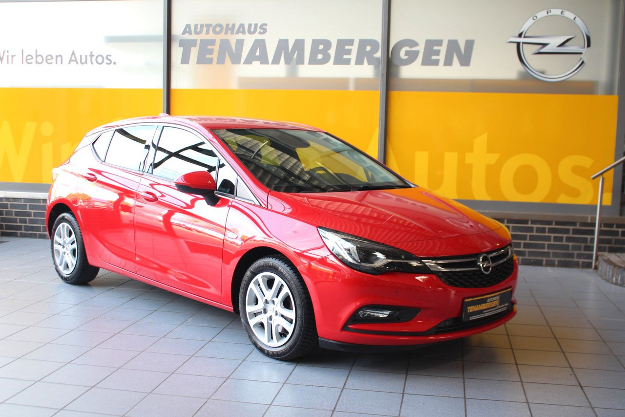 Opel Astra K Lim. Innovation Navi Voll-LED Kamera - Λιμουζίνα/ Sedan: φωτογραφία 1 Opel Astra K Lim. Innovation Navi Voll-LED Kamera - Λιμουζίνα/ Sedan: φωτογραφία 1