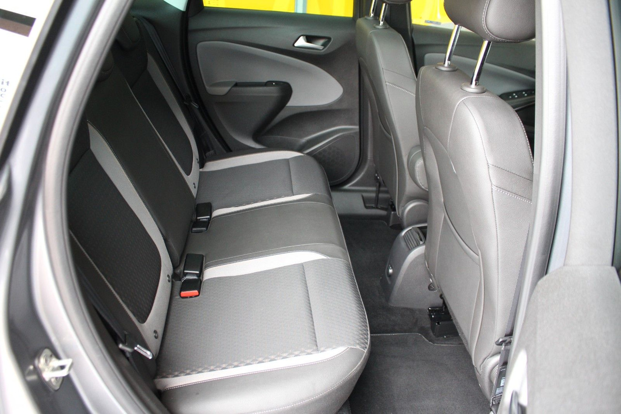Λιμουζίνα/ Sedan Opel Crossland (X) 1,2 Ultimate Pano Navi Kamera LED: φωτογραφία 10