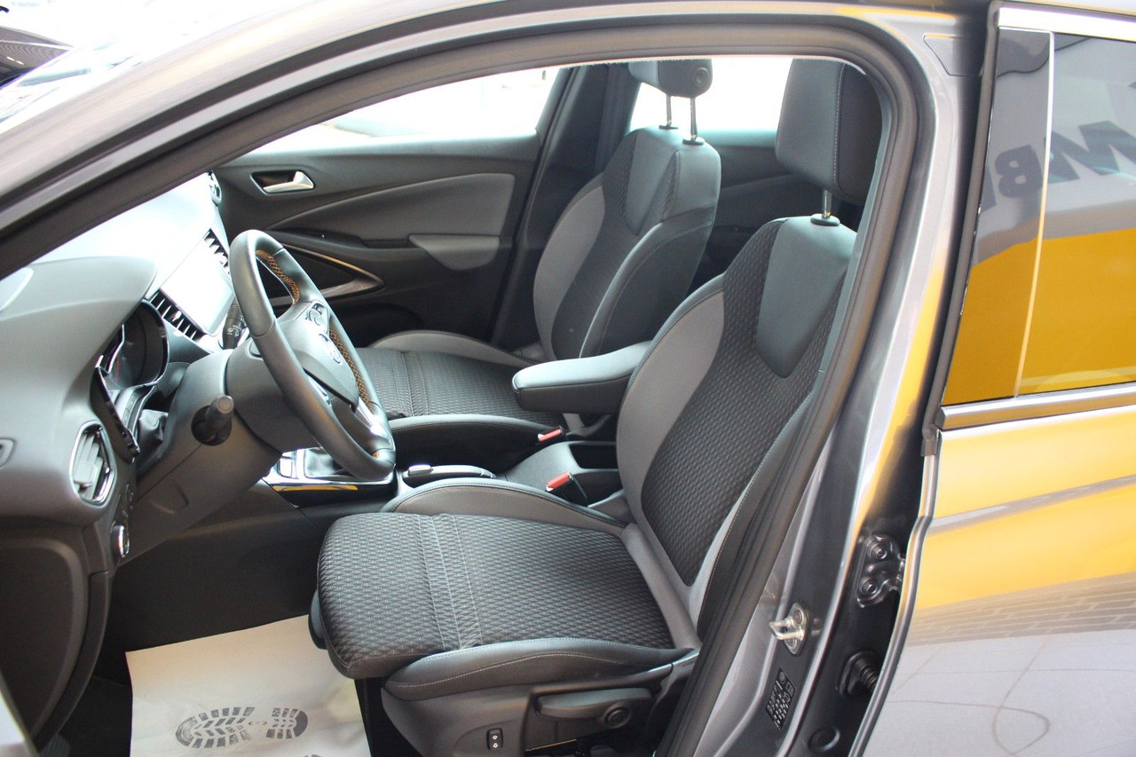 Λιμουζίνα/ Sedan Opel Crossland (X) 1,2 Ultimate Pano Navi Kamera LED: φωτογραφία 12