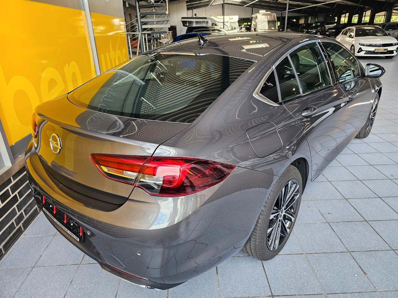 Opel Insignia B GS Elegance Memory Matrix SHZ Massage - Λιμουζίνα/ Sedan: φωτογραφία 2 Opel Insignia B GS Elegance Memory Matrix SHZ Massage - Λιμουζίνα/ Sedan: φωτογραφία 2