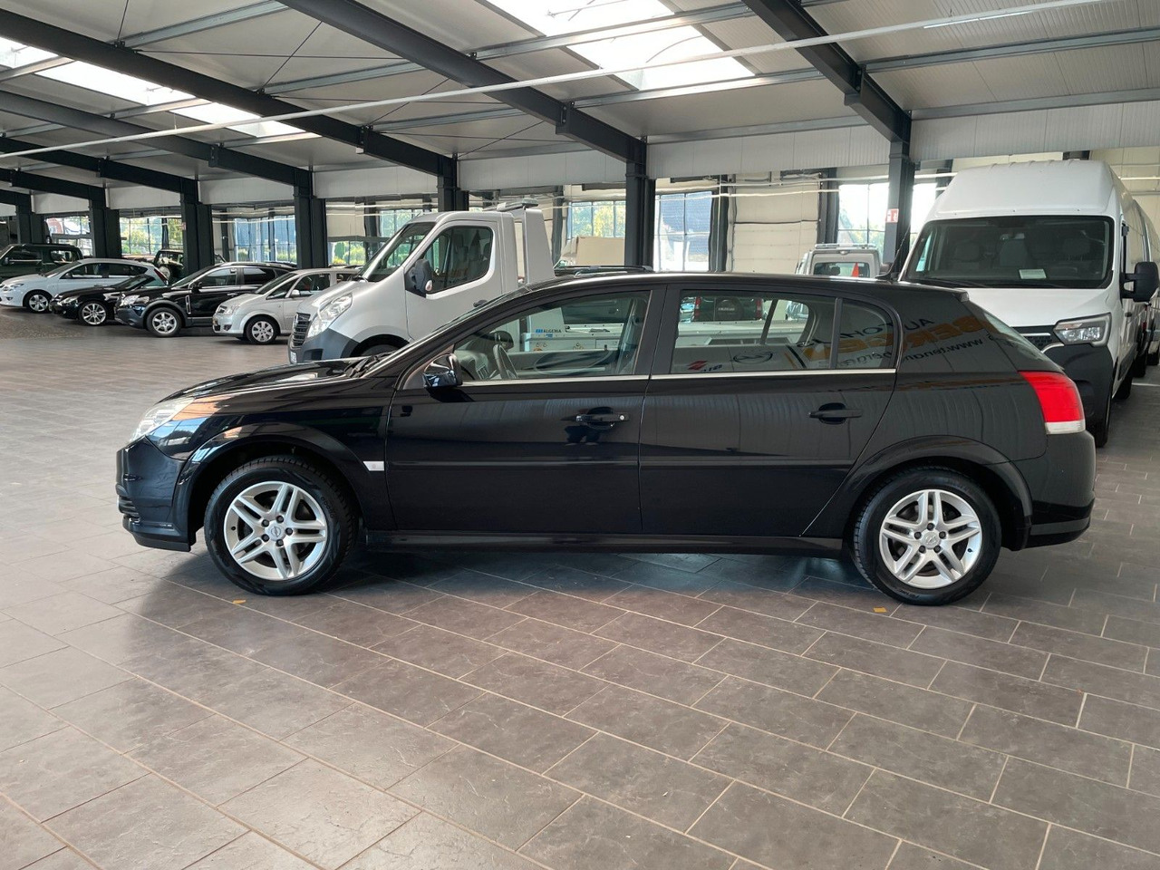 Opel Signum Edition Bluetooth Navi Automatik - Station wagon: φωτογραφία 4 Opel Signum Edition Bluetooth Navi Automatik - Station wagon: φωτογραφία 4