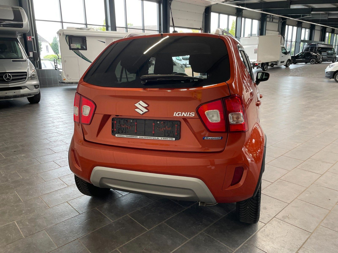 Suzuki Ignis 1.2 Comfort /Hybrid/Automatik/DAB/Navi - Αυτοκίνητο: φωτογραφία 4 Suzuki Ignis 1.2 Comfort /Hybrid/Automatik/DAB/Navi - Αυτοκίνητο: φωτογραφία 4
