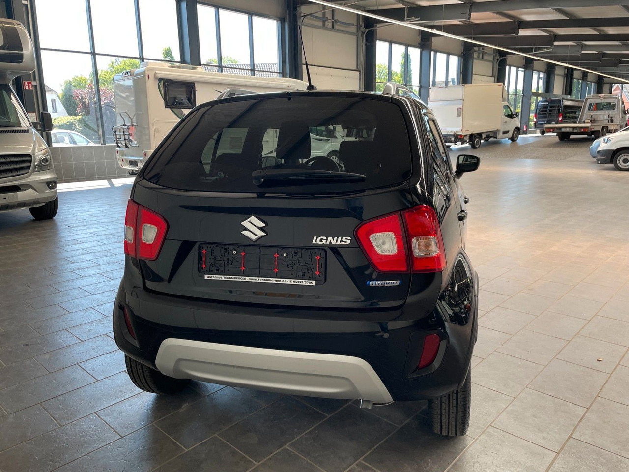 Suzuki Ignis Comfort+ Hybrid ,SHZ, Klimaauto., Tempomat - Αυτοκίνητο: φωτογραφία 4 Suzuki Ignis Comfort+ Hybrid ,SHZ, Klimaauto., Tempomat - Αυτοκίνητο: φωτογραφία 4