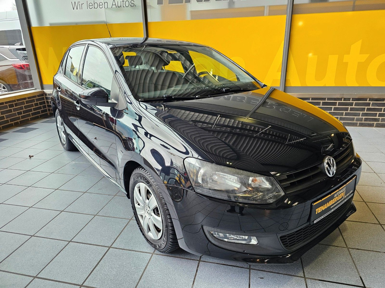 Volkswagen Polo V Trendline 8-fach Sitzheizung - Αυτοκίνητο: φωτογραφία 3 Volkswagen Polo V Trendline 8-fach Sitzheizung - Αυτοκίνητο: φωτογραφία 3