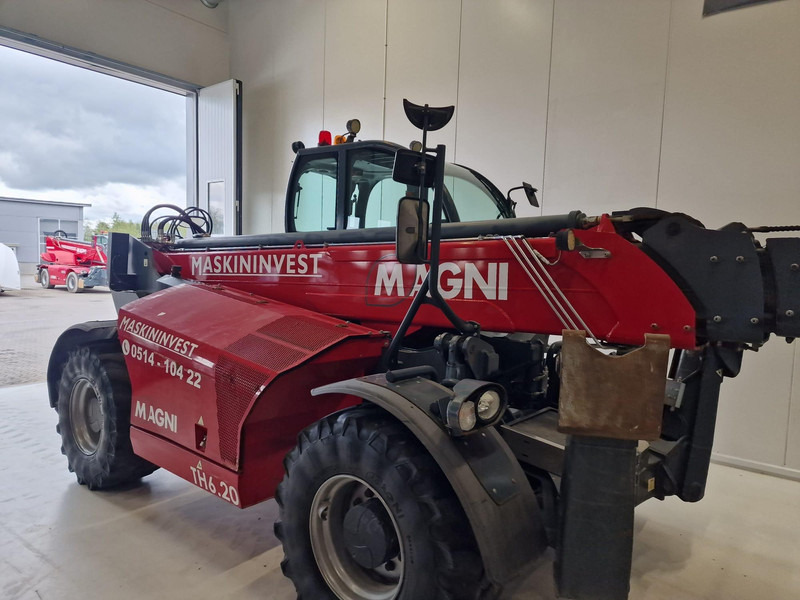 MAGNI TH 6.20 - Τηλεσκοπικός φορτωτής: φωτογραφία 3 MAGNI TH 6.20 - Τηλεσκοπικός φορτωτής: φωτογραφία 3