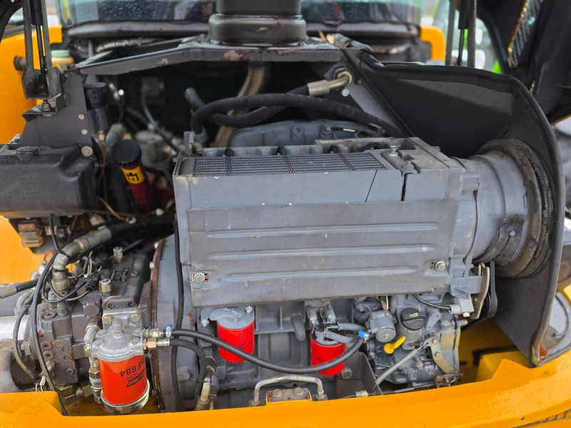 Volvo L30 - Ελαστιχοφόρος φορτωτής: φωτογραφία 4 Volvo L30 - Ελαστιχοφόρος φορτωτής: φωτογραφία 4