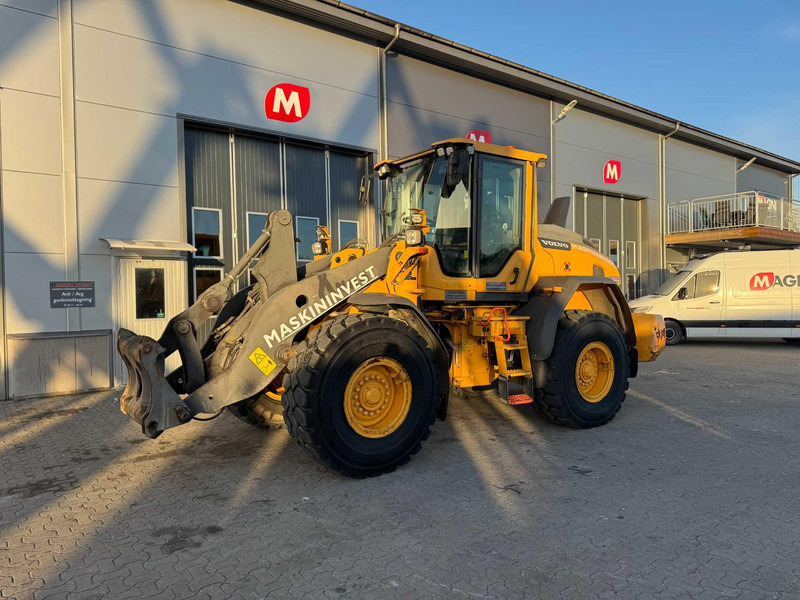 Volvo L90H Volvo L90H - Ελαστιχοφόρος φορτωτής: φωτογραφία 2 Volvo L90H Volvo L90H - Ελαστιχοφόρος φορτωτής: φωτογραφία 2