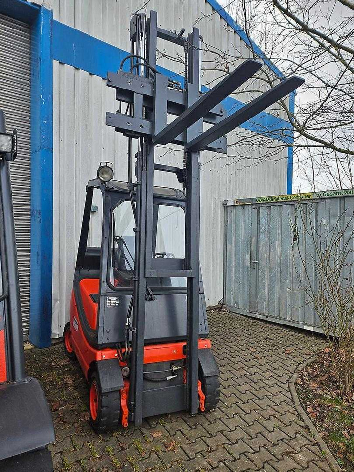 Linde H16 D - Πετρελαιοκίνητο περονοφόρο: φωτογραφία 1 Linde H16 D - Πετρελαιοκίνητο περονοφόρο: φωτογραφία 1