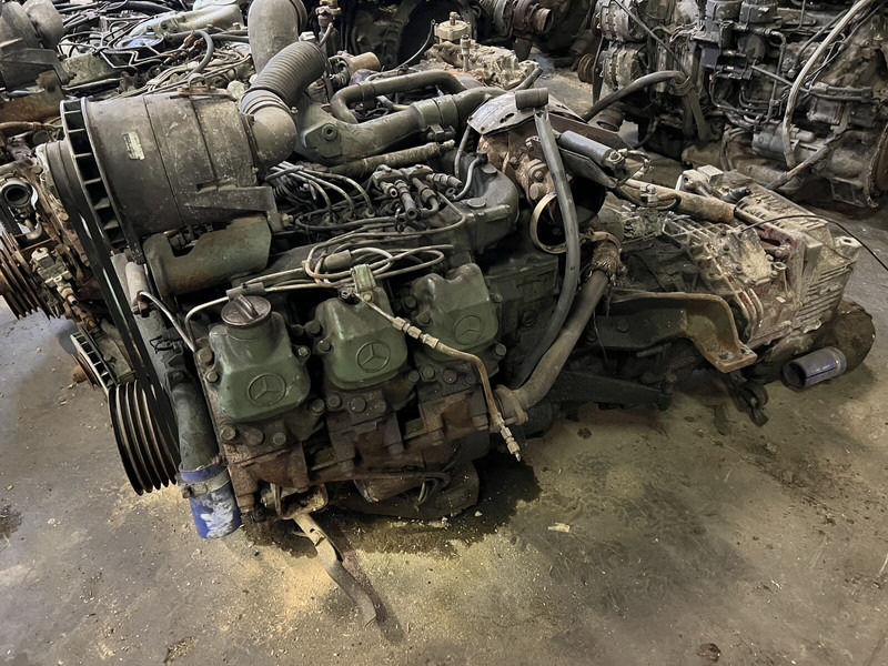 Mercedes-Benz O303 - Κινητήρας: φωτογραφία 1 Mercedes-Benz O303 - Κινητήρας: φωτογραφία 1