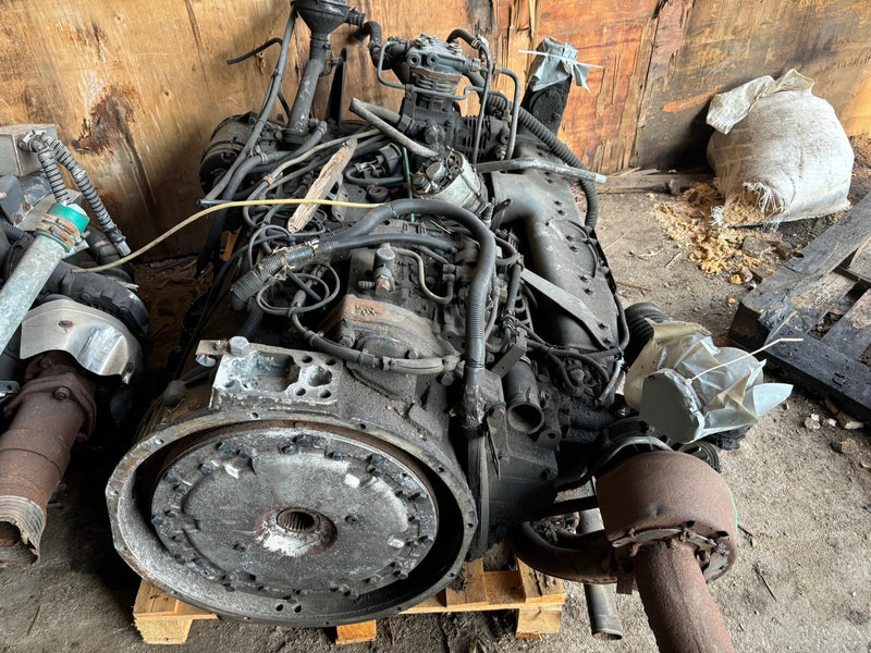 Mercedes-Benz O405 - Κινητήρας: φωτογραφία 3 Mercedes-Benz O405 - Κινητήρας: φωτογραφία 3