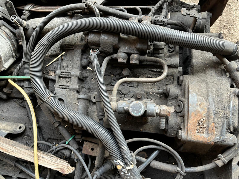 Mercedes-Benz O405 - Κινητήρας: φωτογραφία 5 Mercedes-Benz O405 - Κινητήρας: φωτογραφία 5