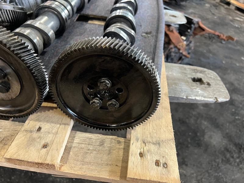 Scania LH - Εκκεντροφόρος άξονας: φωτογραφία 2 Scania LH - Εκκεντροφόρος άξονας: φωτογραφία 2