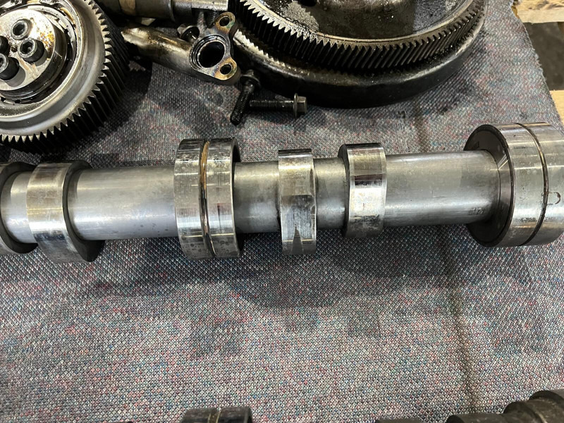 Scania RH - Εκκεντροφόρος άξονας: φωτογραφία 5 Scania RH - Εκκεντροφόρος άξονας: φωτογραφία 5