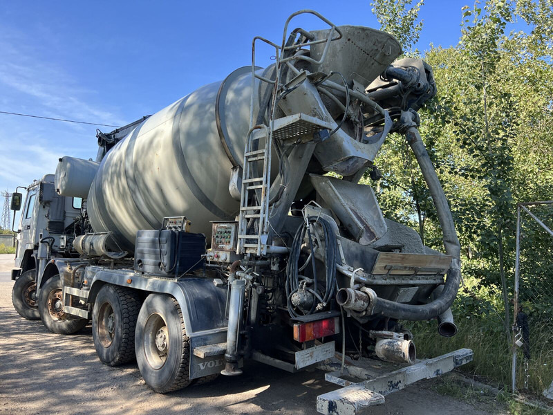 Σταθερή αντλία σκυροδέματος Volvo FL12: φωτογραφία 13