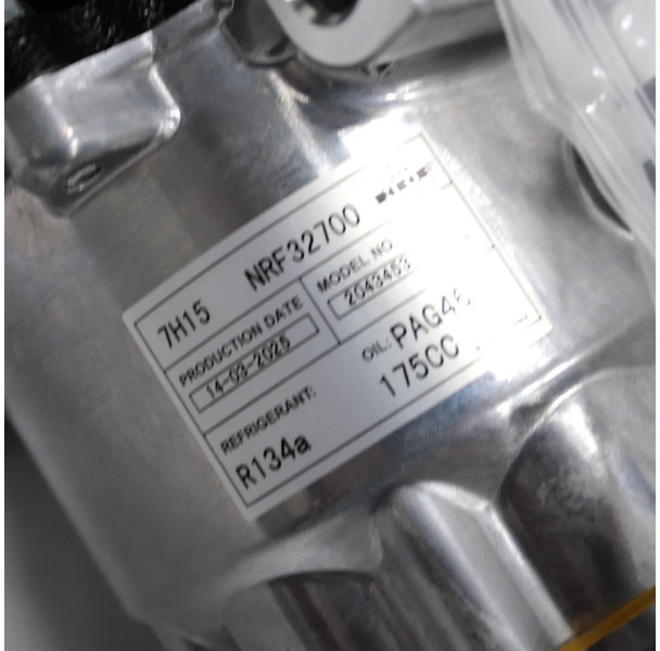 Volvo / Renault Airco Compressor 20587125 | 7482704531 Nieuw! - Κομπρεσέρ A/C για Φορτηγό: φωτογραφία 3 Volvo / Renault Airco Compressor 20587125 | 7482704531 Nieuw! - Κομπρεσέρ A/C για Φορτηγό: φωτογραφία 3