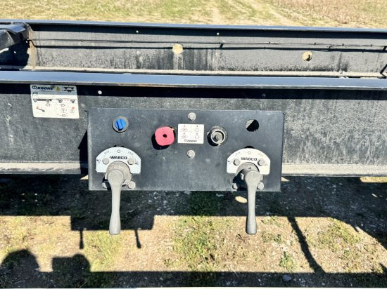 Krone AZ/DB07CLNF/18E Krone Lafette - Ρυμούλκα μεταφοράς εμπορευματοκιβωτίων/ Κινητό αμάξωμα: φωτογραφία 4 Krone AZ/DB07CLNF/18E Krone Lafette - Ρυμούλκα μεταφοράς εμπορευματοκιβωτίων/ Κινητό αμάξωμα: φωτογραφία 4