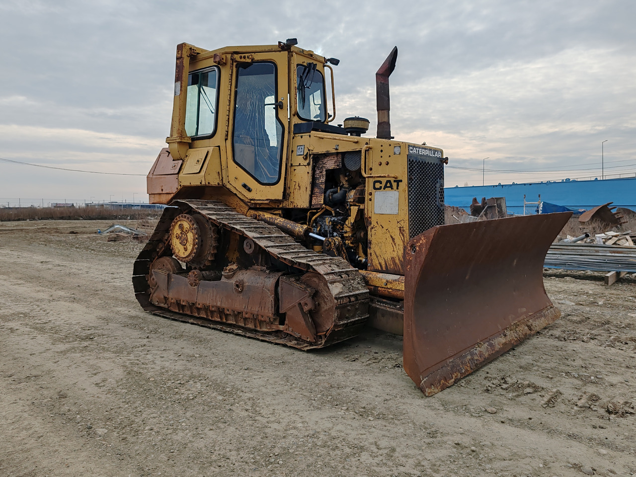 Caterpillar D4H - Μπουλντόζα: φωτογραφία 3 Caterpillar D4H - Μπουλντόζα: φωτογραφία 3