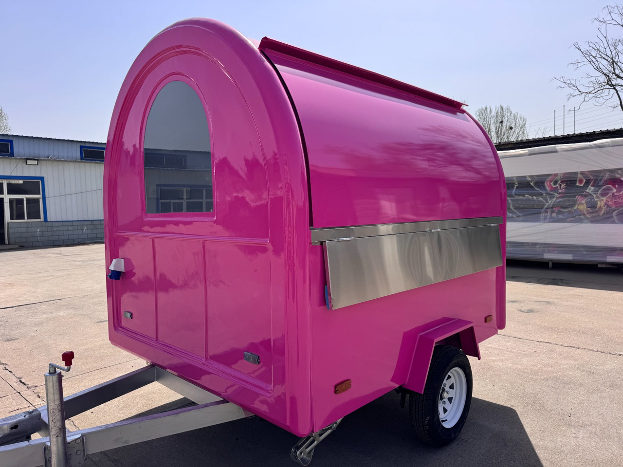 Deli Star Trailers EasyGo 230 Light - EU standards - Ρυμουλκούμενη καντίνα: φωτογραφία 4 Deli Star Trailers EasyGo 230 Light - EU standards - Ρυμουλκούμενη καντίνα: φωτογραφία 4