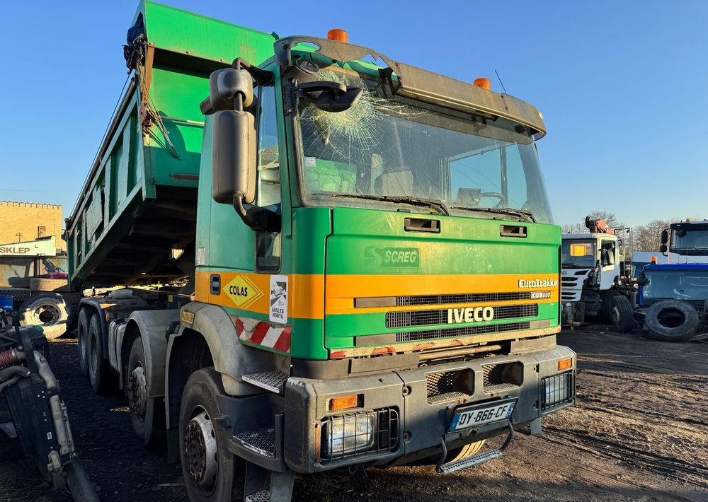 Iveco EuroTrakker - Φορτηγό ανατρεπόμενο: φωτογραφία 2 Iveco EuroTrakker - Φορτηγό ανατρεπόμενο: φωτογραφία 2