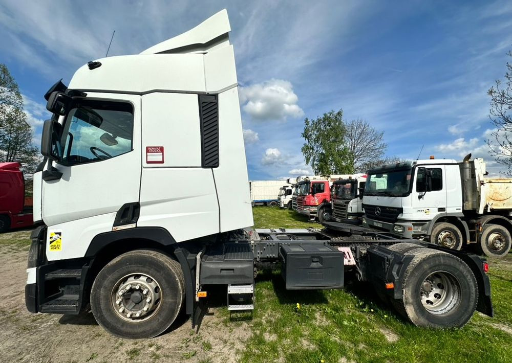 Renault T460 - Τράκτορας: φωτογραφία 2 Renault T460 - Τράκτορας: φωτογραφία 2