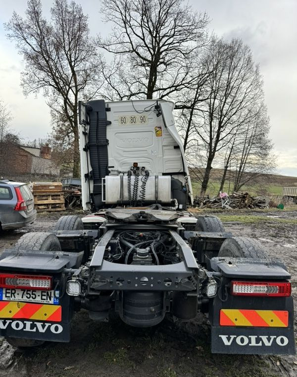 Volvo FH540 - Τράκτορας: φωτογραφία 4 Volvo FH540 - Τράκτορας: φωτογραφία 4