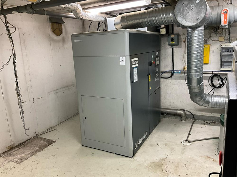 Atlas-Copco ZT 15 - Αεροσυμπιεστής: φωτογραφία 1 Atlas-Copco ZT 15 - Αεροσυμπιεστής: φωτογραφία 1