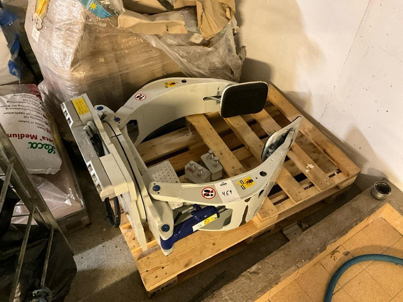 CASCADE - Μηχανήμα επεξεργασίας μετάλλου: φωτογραφία 2 CASCADE - Μηχανήμα επεξεργασίας μετάλλου: φωτογραφία 2