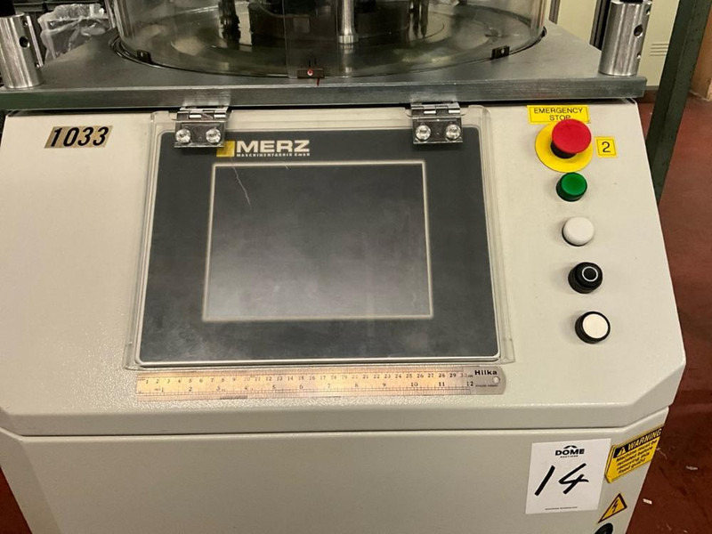 Merz CC4 II - Βιομηχανικός εξοπλισμός: φωτογραφία 5 Merz CC4 II - Βιομηχανικός εξοπλισμός: φωτογραφία 5