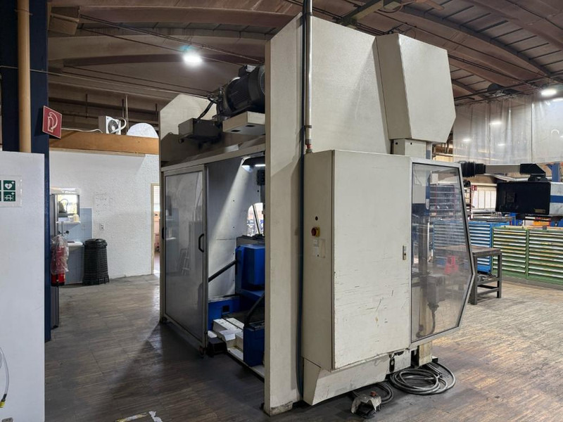 Trumpf TrumaBend V230 - Μηχανήμα επεξεργασίας μετάλλου: φωτογραφία 3 Trumpf TrumaBend V230 - Μηχανήμα επεξεργασίας μετάλλου: φωτογραφία 3