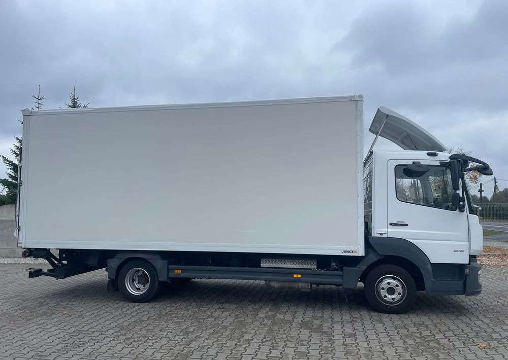 Mercedes-Benz ATEGO 816 DMC 8600 kg - Φορτηγό κόφα: φωτογραφία 4 Mercedes-Benz ATEGO 816 DMC 8600 kg - Φορτηγό κόφα: φωτογραφία 4